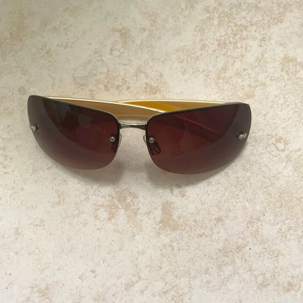 Sport sunglasses